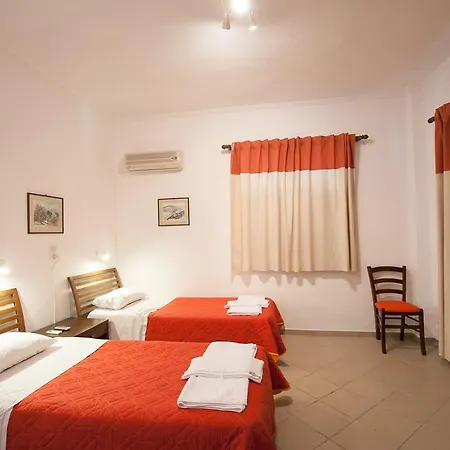Zarkadis Beach Apartments Циливи Номер фото