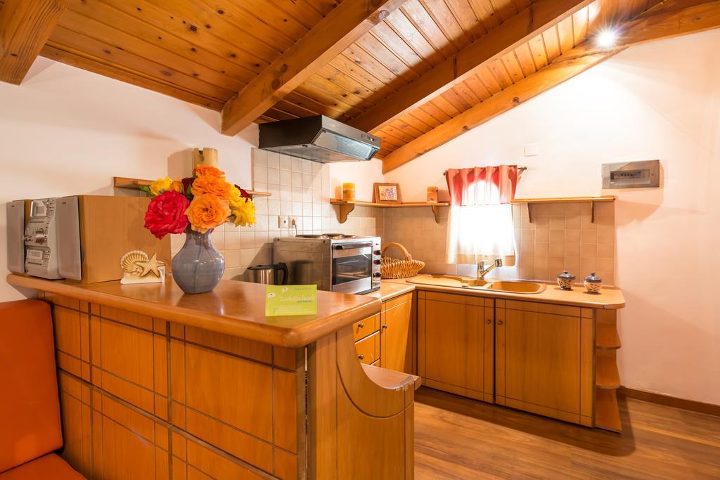Zarkadis Aparthotel