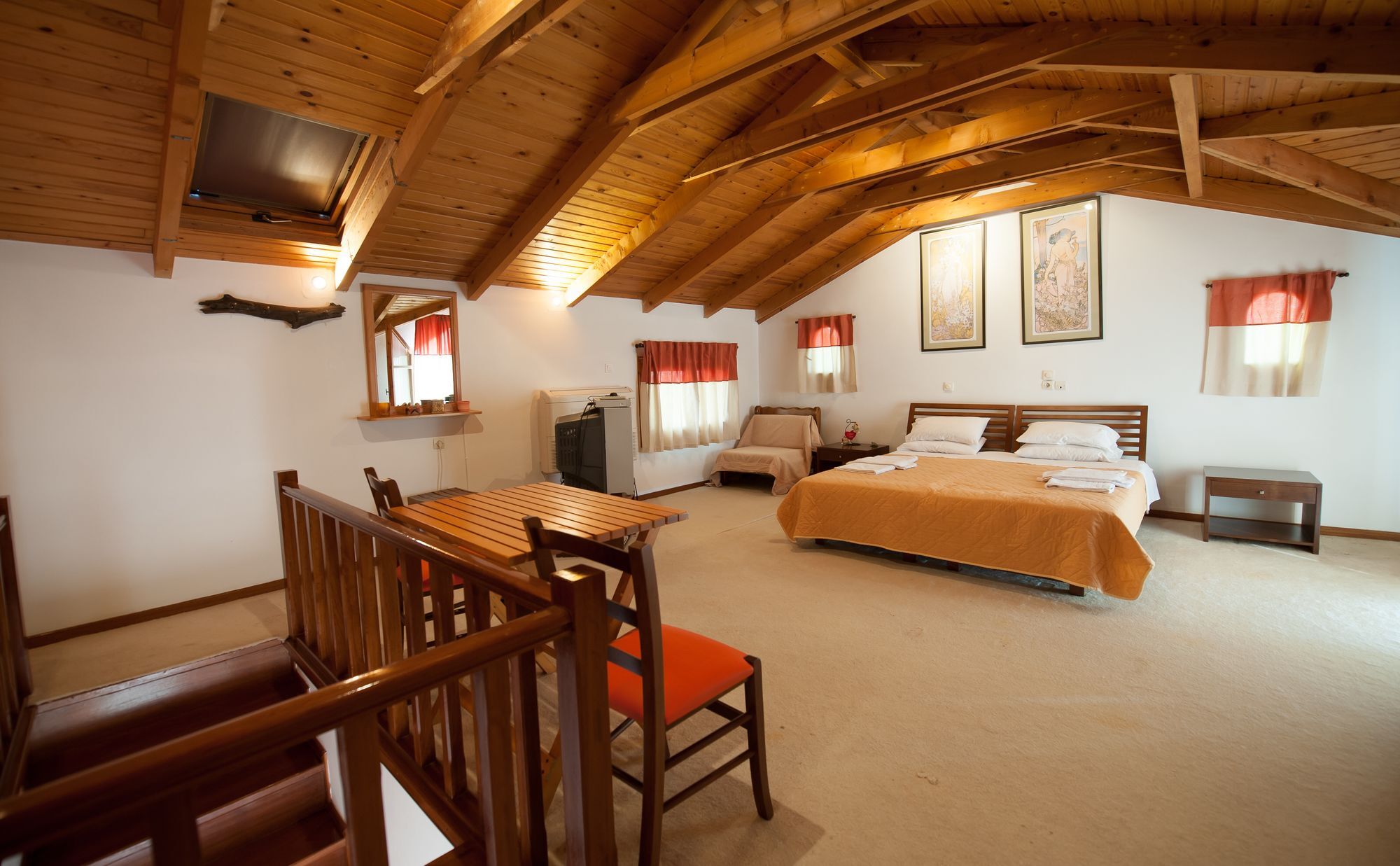 Zarkadis Aparthotel Planos