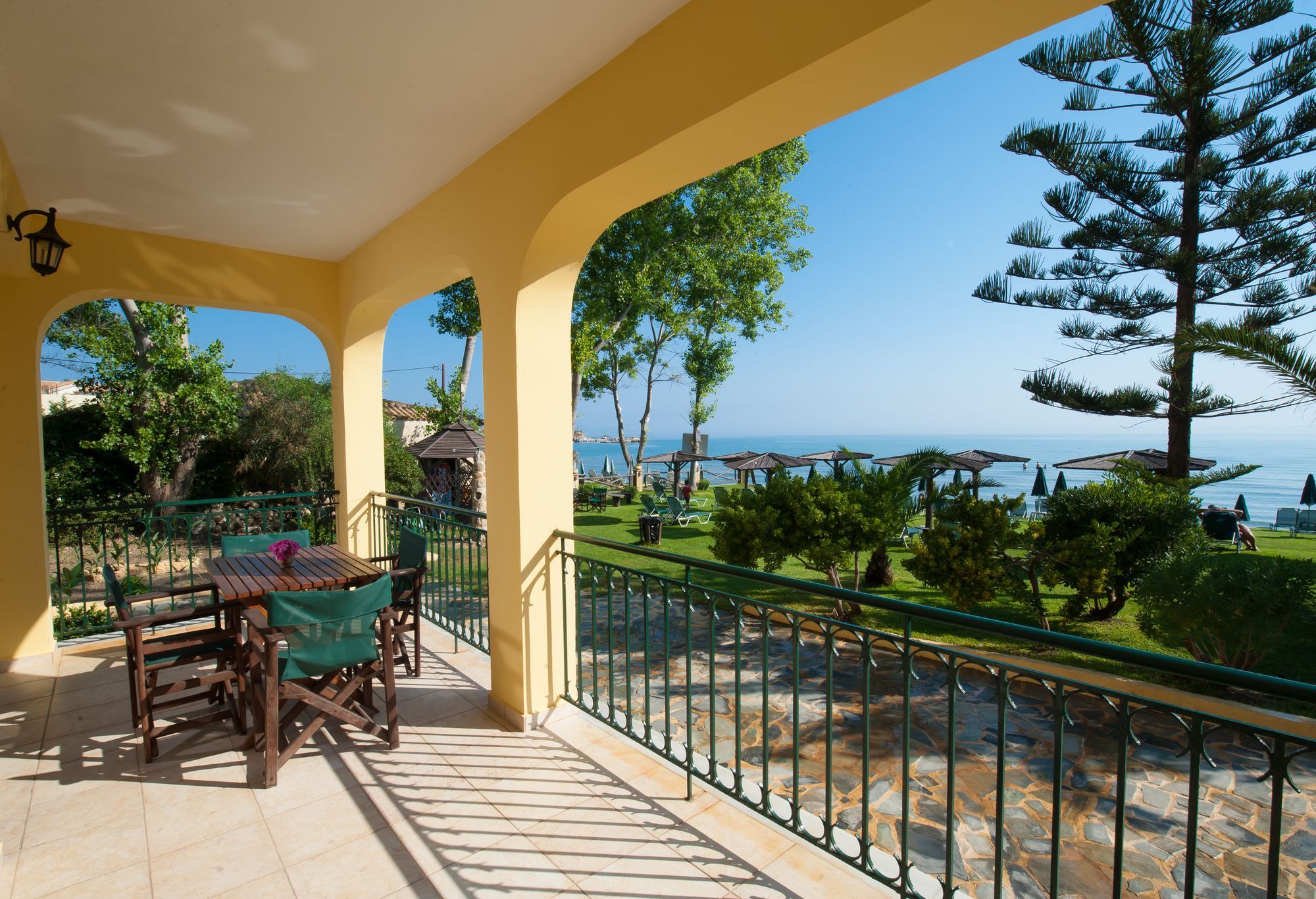 Aparthotel Zarkadis