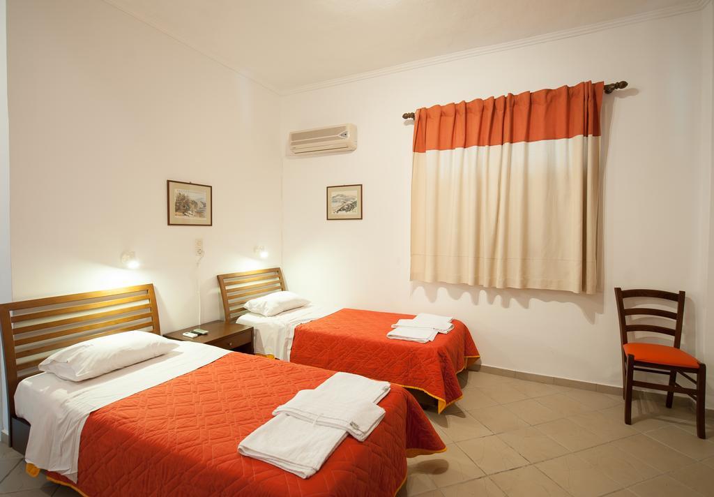 Aparthotel Zarkadis Beach