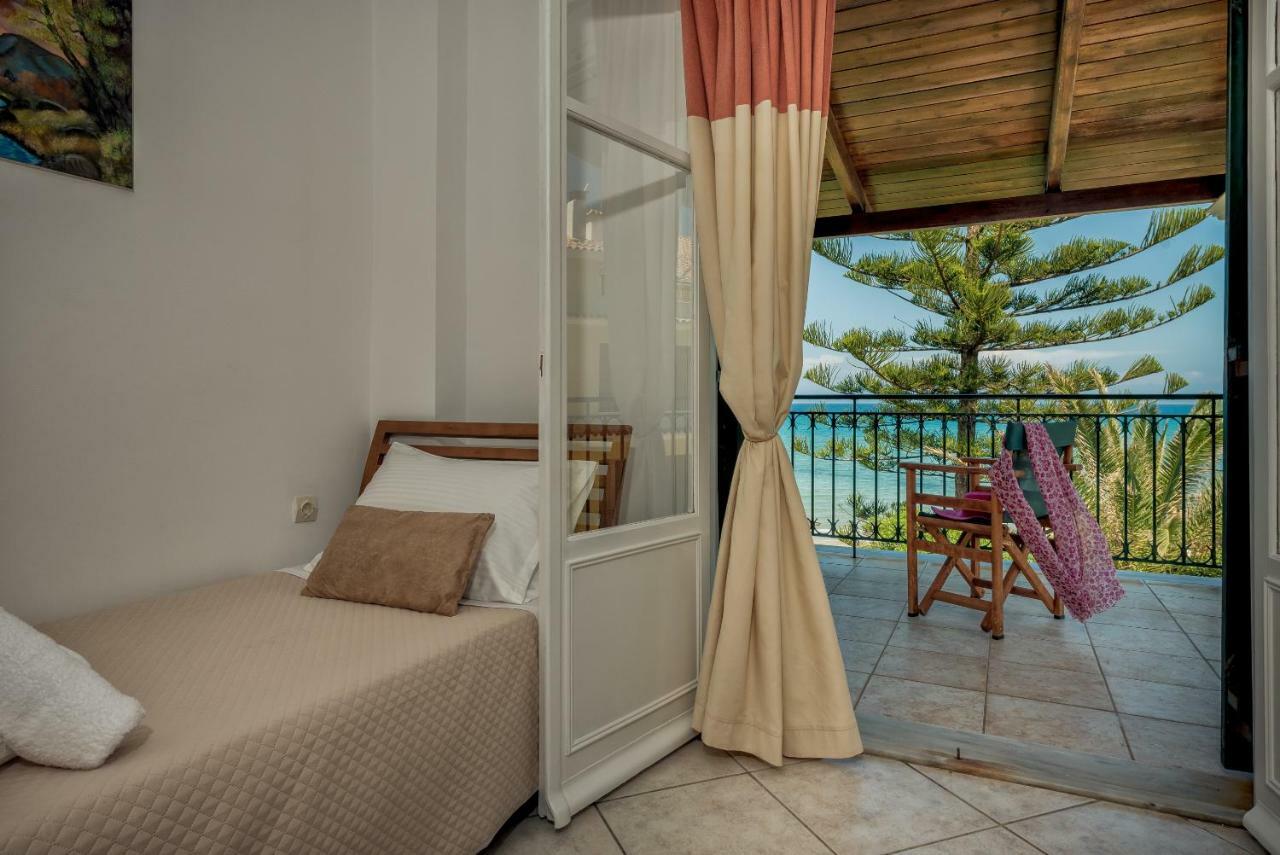 Zarkadis Beach Aparthotel