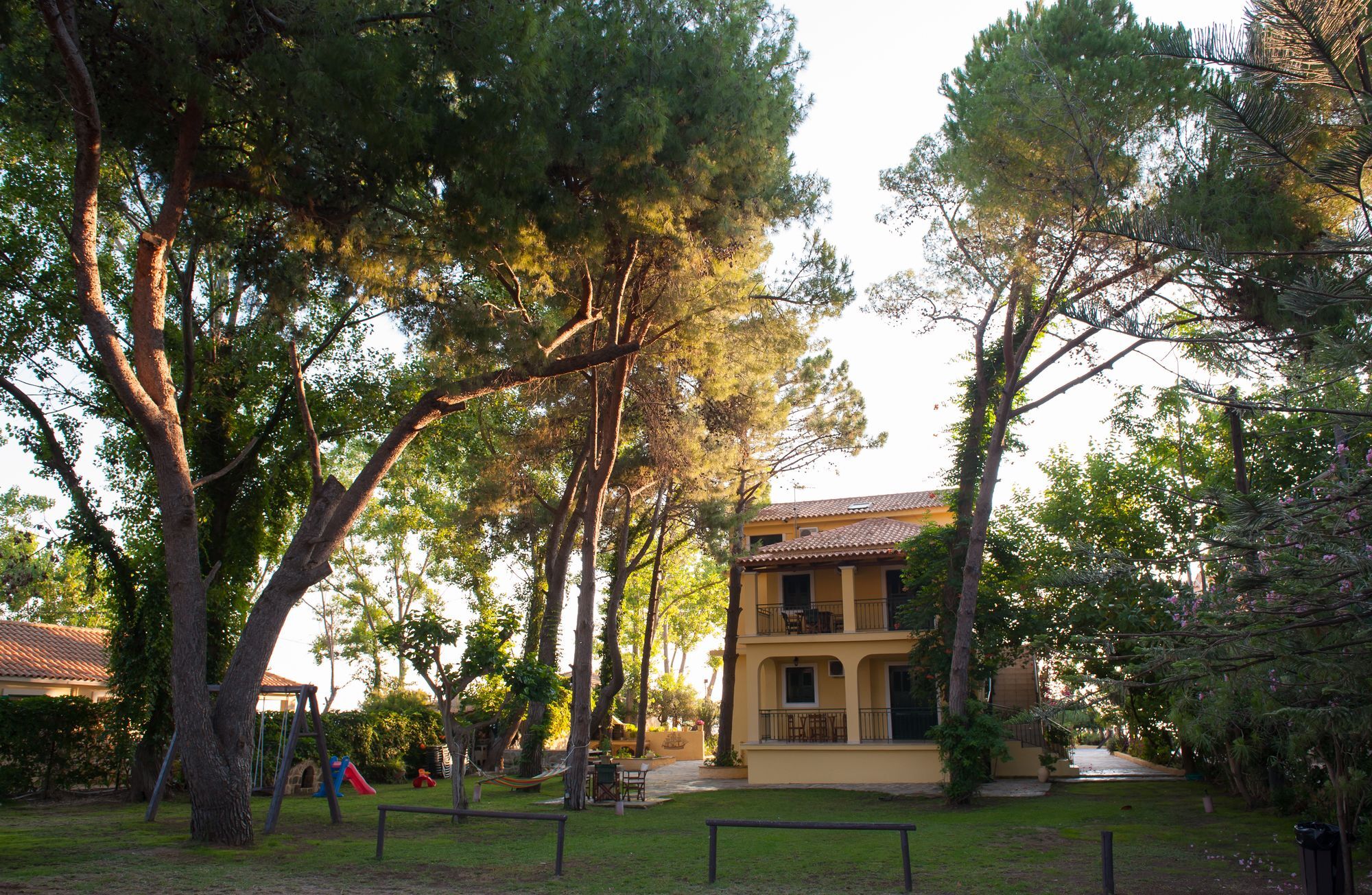 Zarkadis Beach Aparthotel